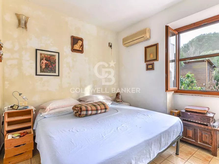 Immagine 11 di Appartamento in vendita  in Via Giuseppe Pietri a Campo Nell'elba