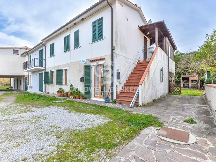 Immagine 15 di Appartamento in vendita  in Via Giuseppe Pietri a Campo Nell'elba