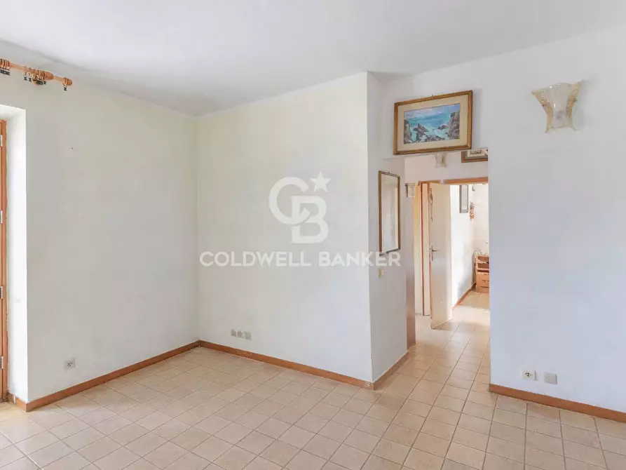 Immagine 4 di Appartamento in vendita  in Via Giuseppe Pietri a Campo Nell'elba