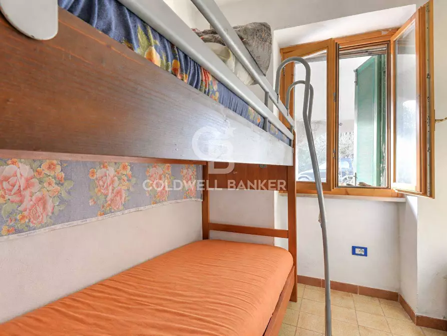 Immagine 13 di Appartamento in vendita  in Via Giuseppe Pietri a Campo Nell'elba