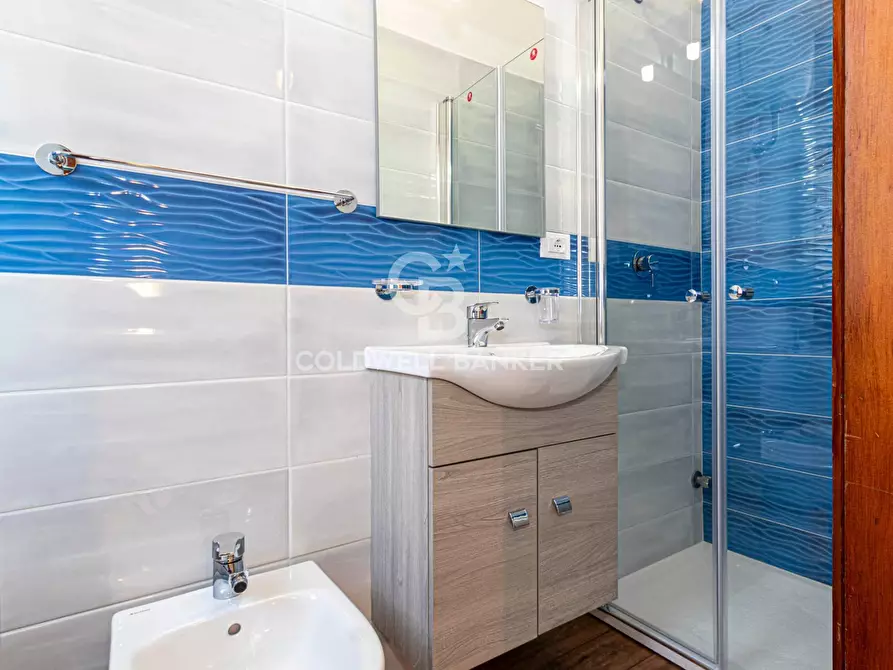 Immagine 20 di Appartamento in vendita  in Viale degli Etruschi a Campo Nell'elba