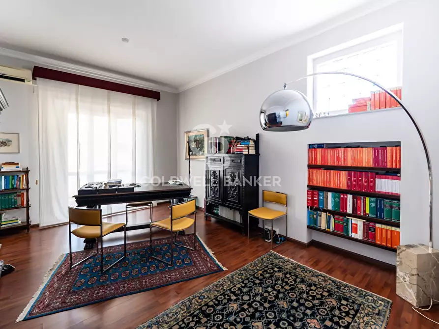 Immagine 11 di Appartamento in vendita  in Via Battiato 9 a Catania