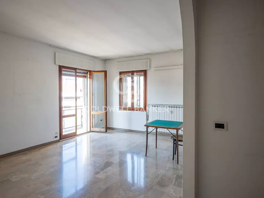 Immagine 4 di Appartamento in vendita  in Via Amerigo Vespucci 1 a Venezia