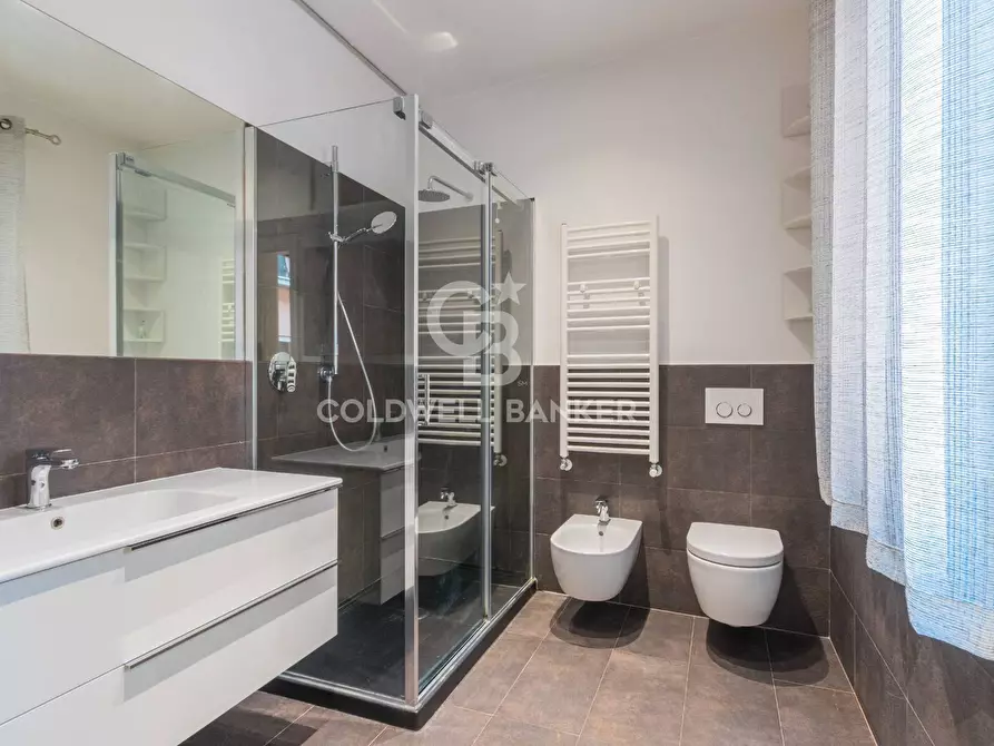 Immagine 4 di Appartamento in vendita  in Calle San Polo - Cinque 631a a Venezia