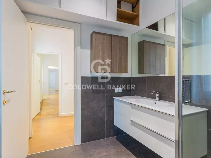 Immagine 10 di Appartamento in vendita  in Calle San Polo - Cinque 631a a Venezia