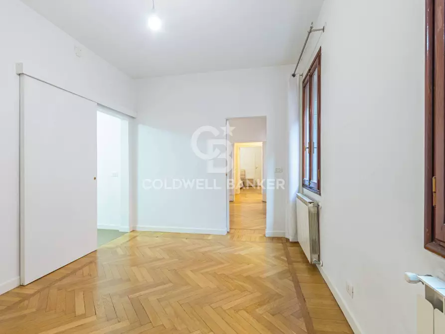 Immagine 18 di Appartamento in vendita  in Calle San Polo - Cinque 631a a Venezia