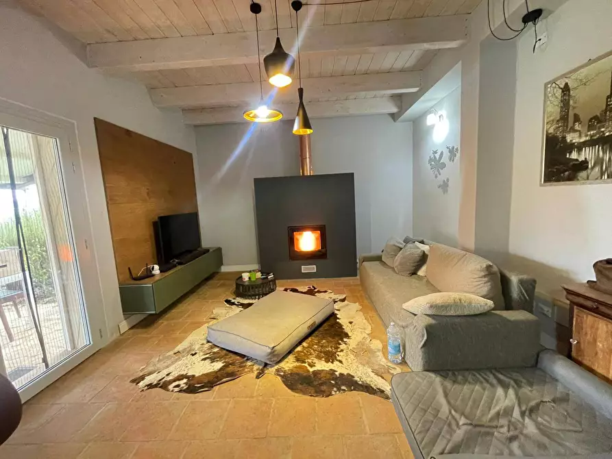 Immagine 3 di Villa in vendita  a Massa Marittima