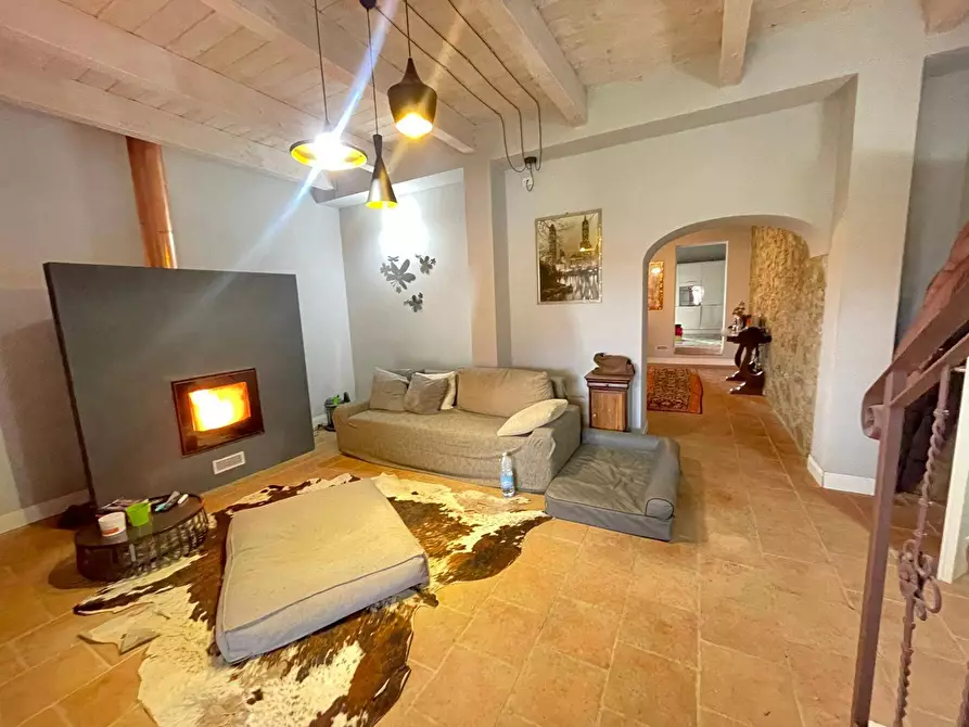 Immagine 5 di Villa in vendita  a Massa Marittima