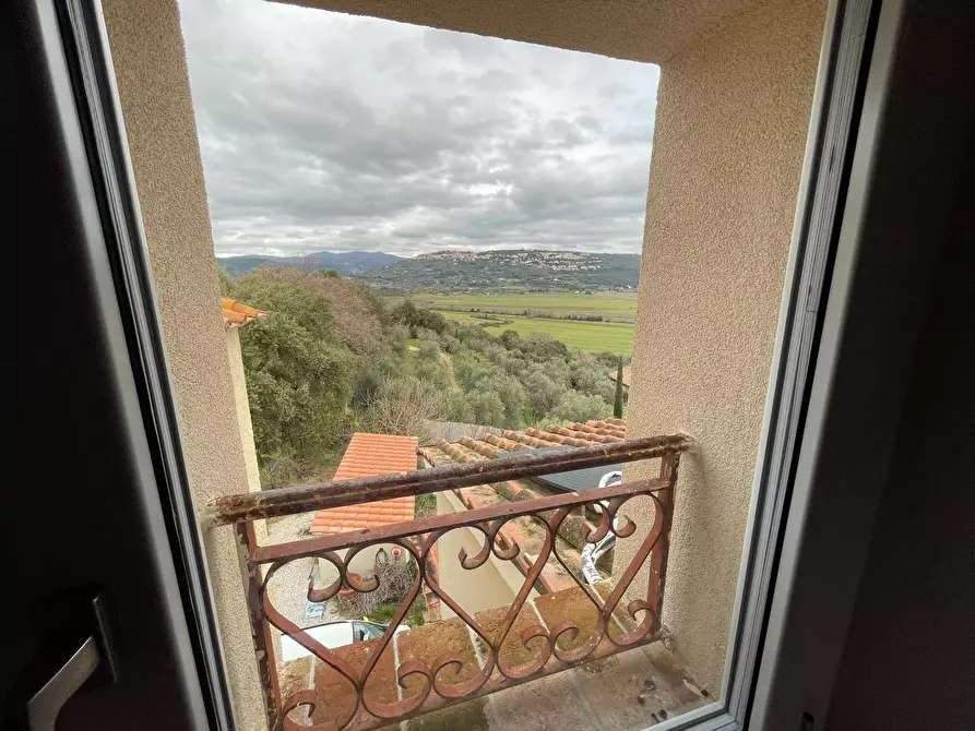 Immagine 29 di Villa in vendita  a Massa Marittima