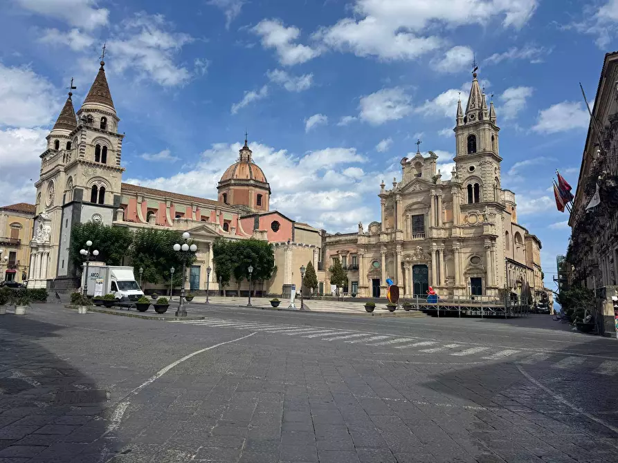Immagine 42 di Appartamento in vendita  in Via Davì 52 a Acireale