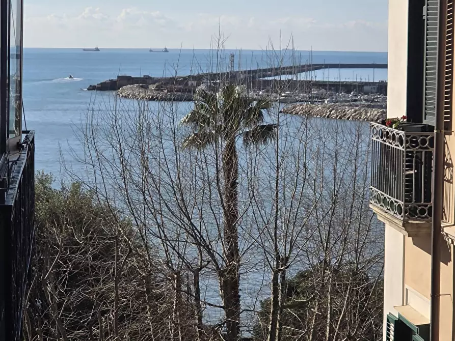 Immagine 5 di Appartamento in vendita  in Vicolo Giudaica 32 a Salerno