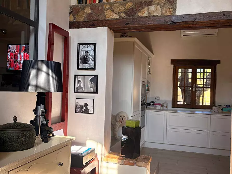 Immagine 6 di Villa in vendita  in via Feruccio Fratini 1 a Sacrofano