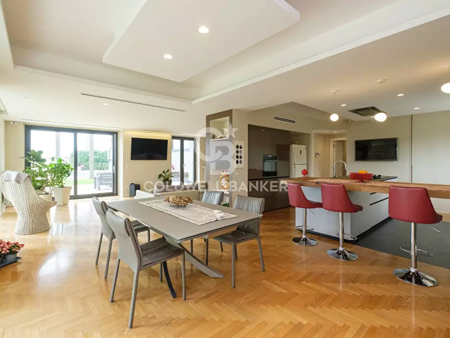 Immagine 7 di Villa in vendita  in via Pirandello 14 a San Gregorio Di Catania