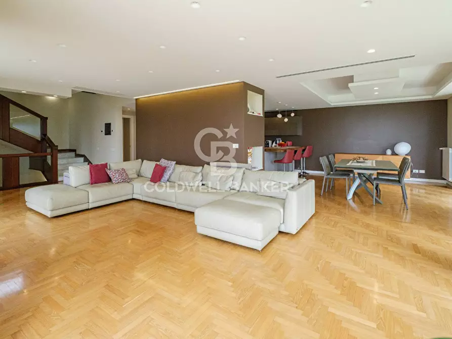 Immagine 15 di Villa in vendita  in via Pirandello 14 a San Gregorio Di Catania