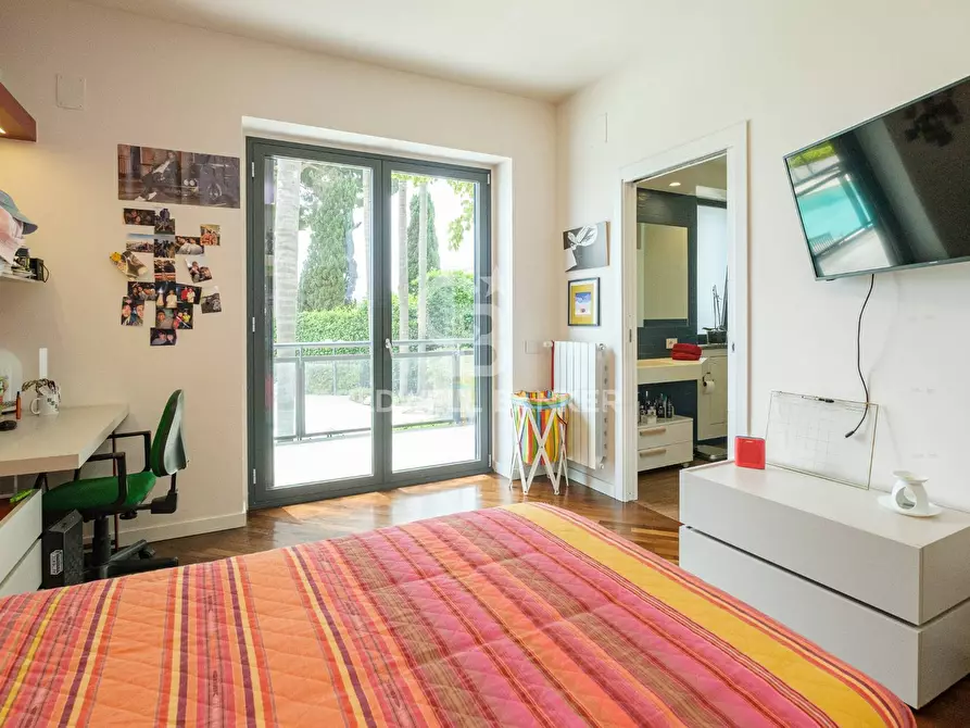 Immagine 21 di Villa in vendita  in via Pirandello 14 a San Gregorio Di Catania