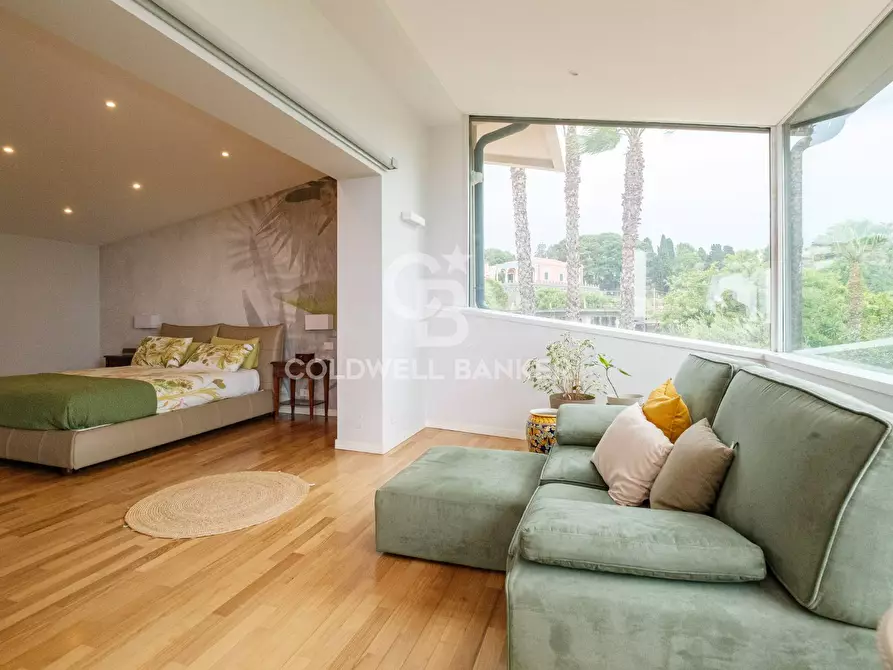 Immagine 30 di Villa in vendita  in via Pirandello 14 a San Gregorio Di Catania