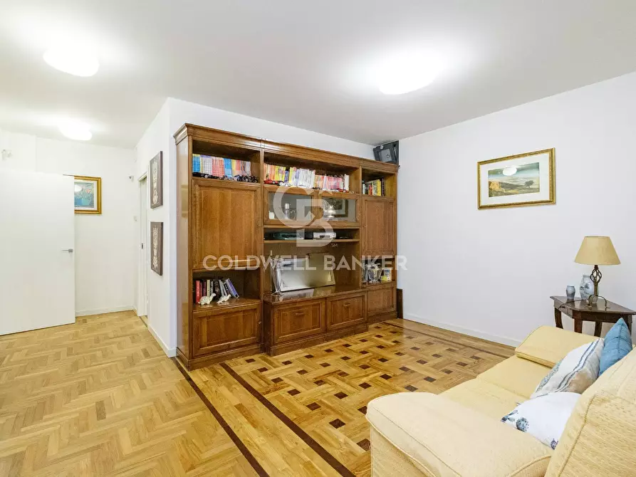 Immagine 35 di Villa in vendita  in via Pirandello 14 a San Gregorio Di Catania