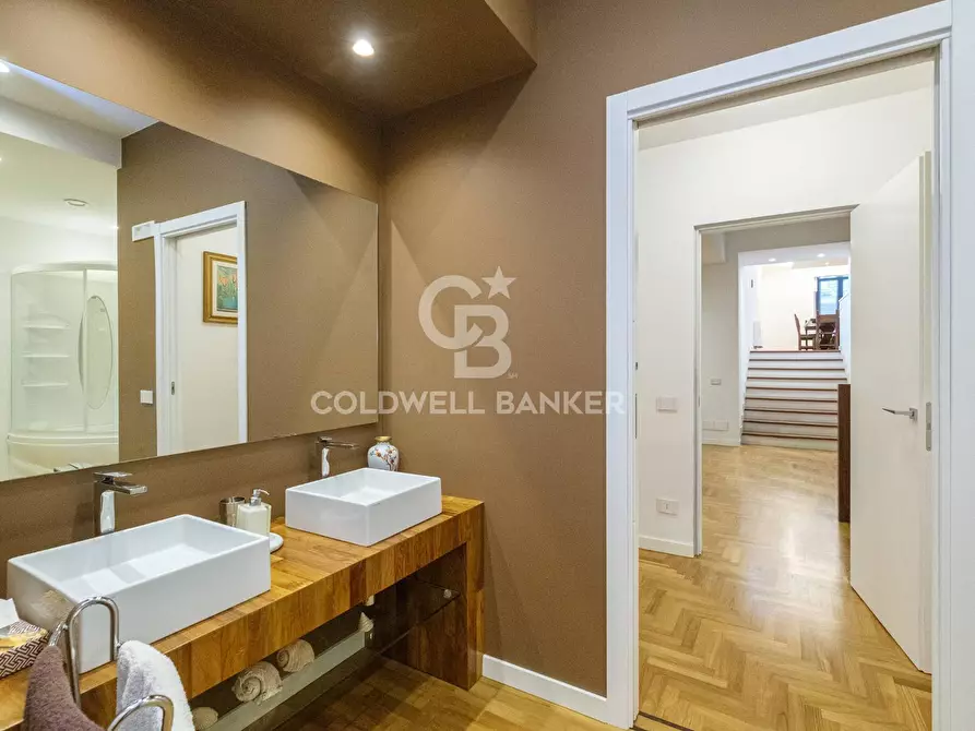 Immagine 38 di Villa in vendita  in via Pirandello 14 a San Gregorio Di Catania