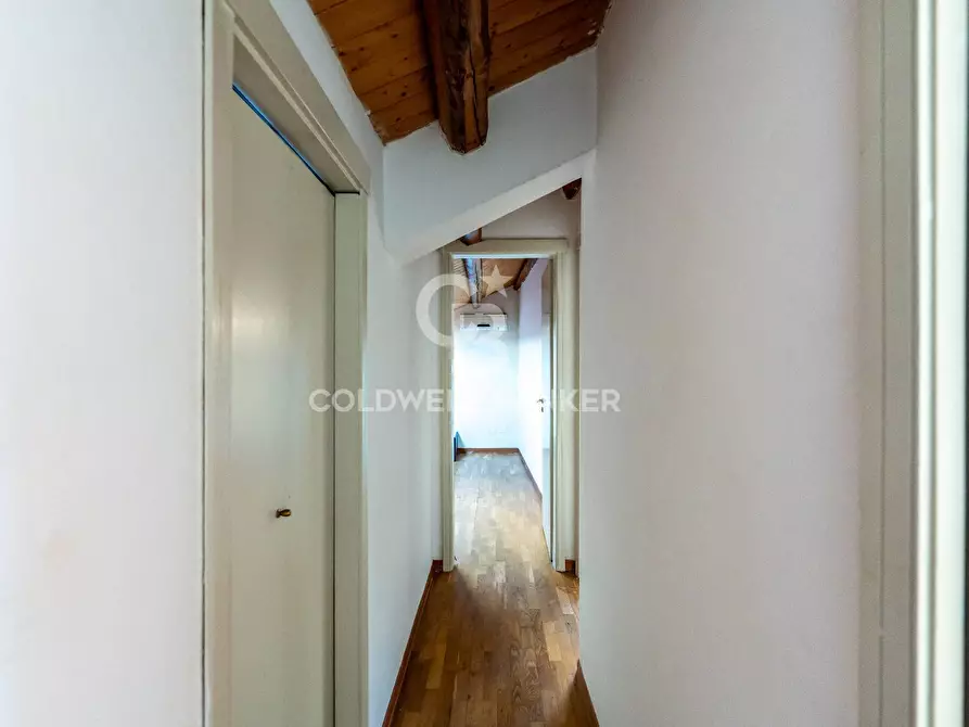 Immagine 11 di Casa indipendente in vendita  in Via Pomona 7 a Catania