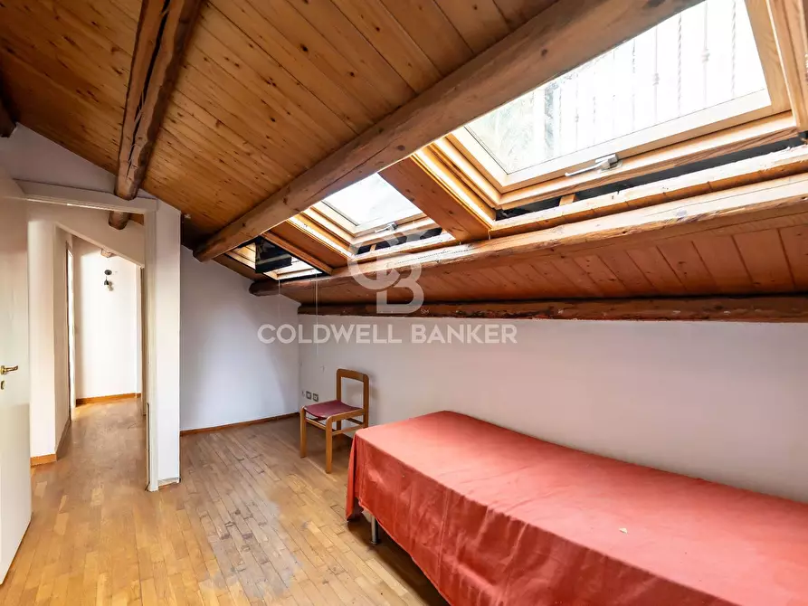 Immagine 15 di Casa indipendente in vendita  in Via Pomona 7 a Catania