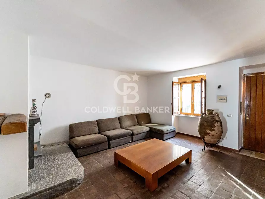 Immagine 4 di Casa indipendente in vendita  in Via Pomona 7 a Catania