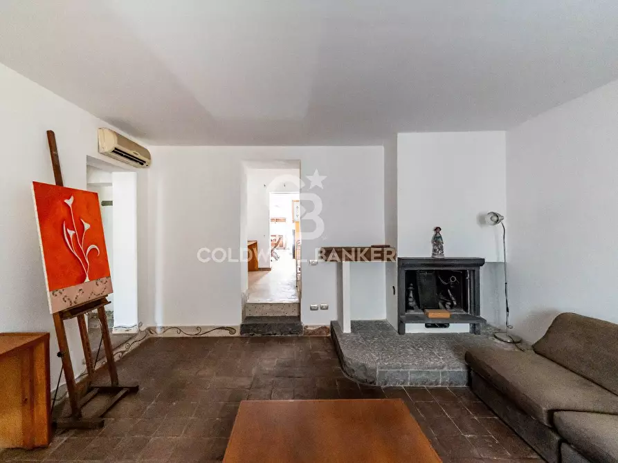 Immagine 1 di Casa indipendente in vendita  in Via Pomona 7 a Catania