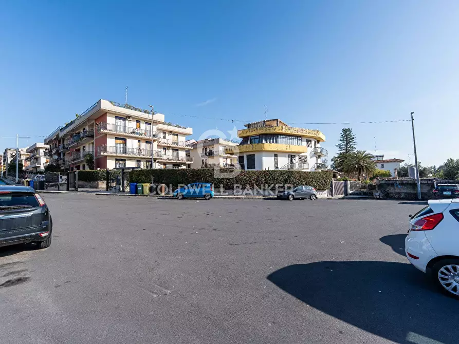 Immagine 40 di Casa indipendente in vendita  in Via Pomona 7 a Catania