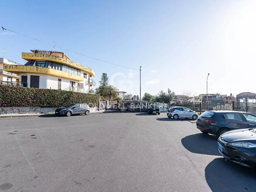 Immagine 41 di Casa indipendente in vendita  in Via Pomona 7 a Catania