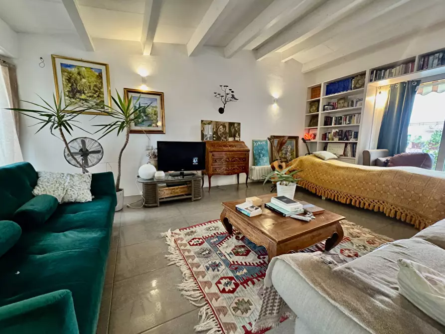 Immagine 4 di Casa indipendente in vendita  in Via Monte Nero 11 a Olbia