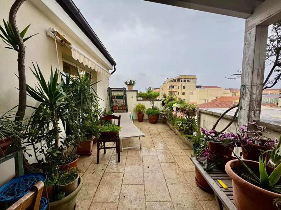 Immagine 10 di Casa indipendente in vendita  in Via Monte Nero 11 a Olbia