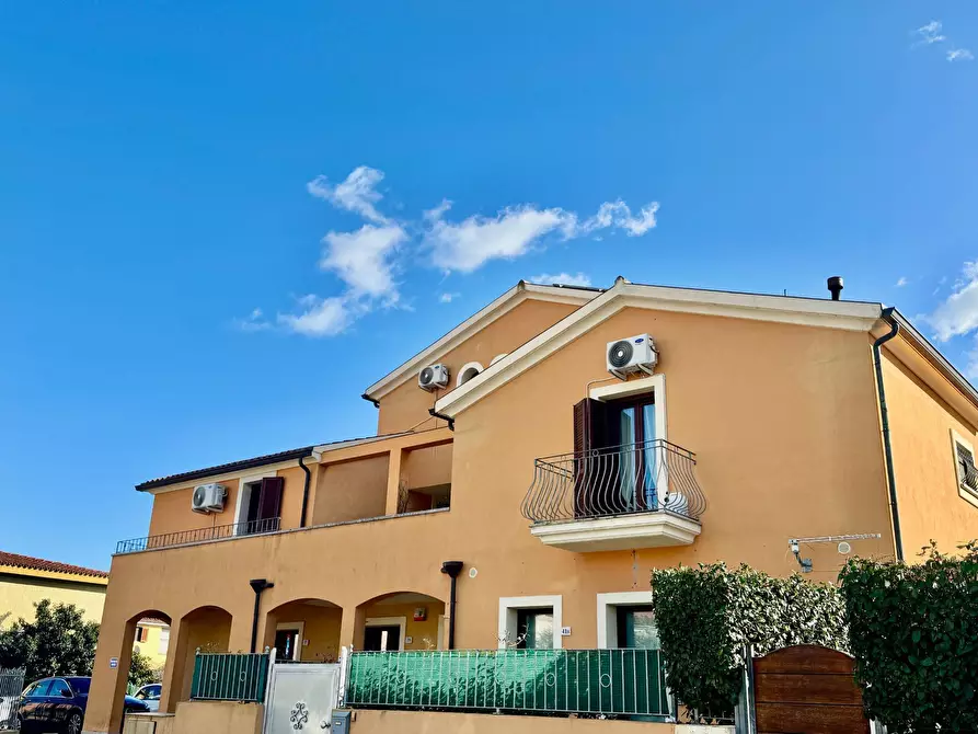 Immagine 19 di Casa indipendente in vendita  in Via Gran Sasso 45 a Olbia