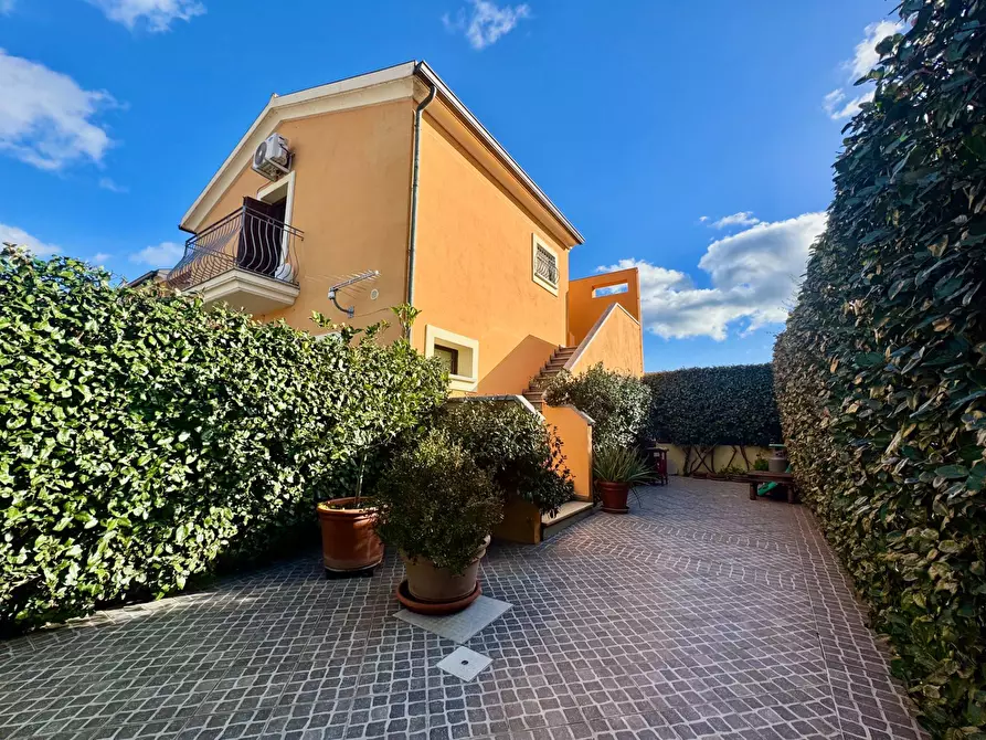 Immagine 2 di Casa indipendente in vendita  in Via Gran Sasso 45 a Olbia