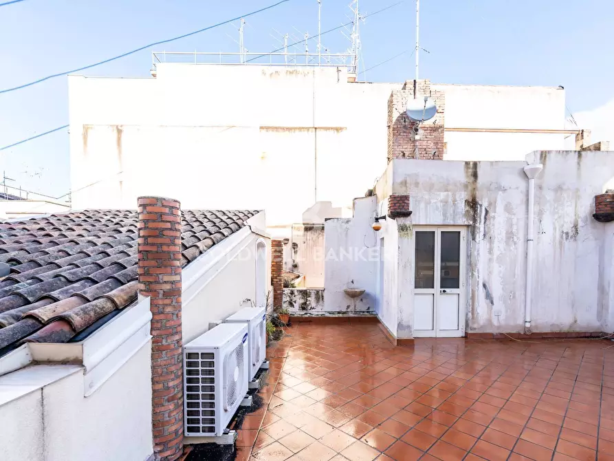 Immagine 28 di Appartamento in vendita  in Via Genova 3 a Catania