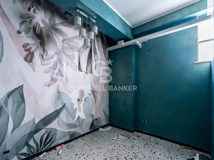 Immagine 14 di Locale commerciale in affitto  a Acireale