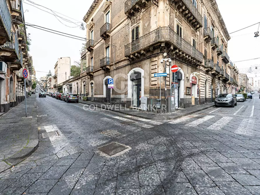 Immagine 1 di Locale commerciale in affitto  in Corso Savoia 85 a Acireale