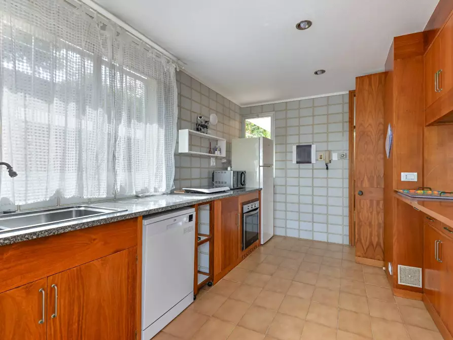 Immagine 10 di Villa in vendita  in Loc. Naregno a Capoliveri