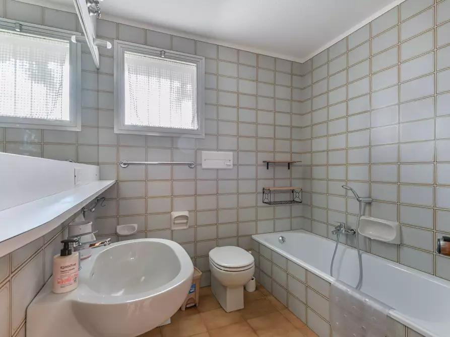 Immagine 18 di Villa in vendita  in Loc. Naregno a Capoliveri