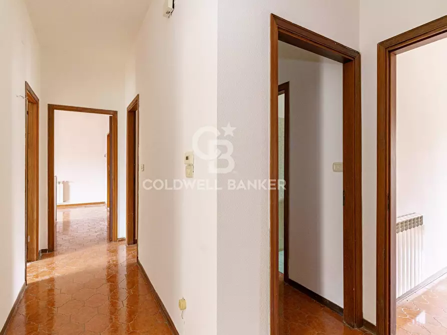 Immagine 8 di Appartamento in vendita  in via generale san marzano 1 a Gravina Di Catania