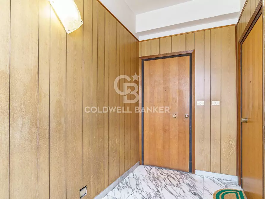 Immagine 41 di Appartamento in vendita  in via generale san marzano 1 a Gravina Di Catania