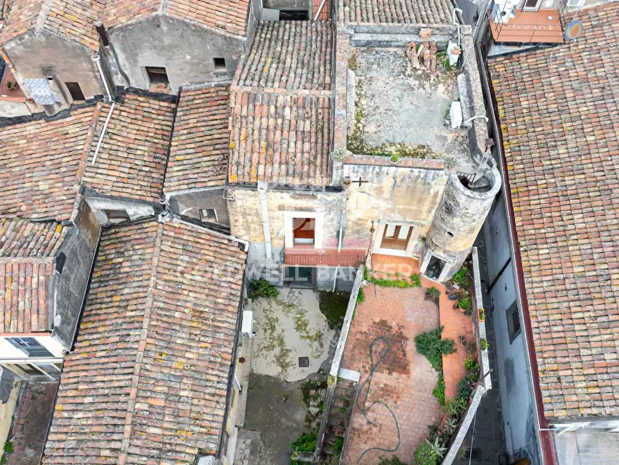 Immagine 4 di Villa in vendita  in via Carpinati 82 a Acireale