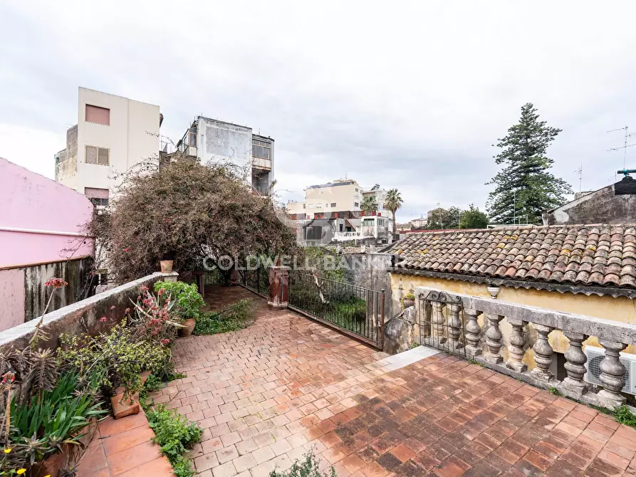 Immagine 17 di Villa in vendita  in via Carpinati 82 a Acireale