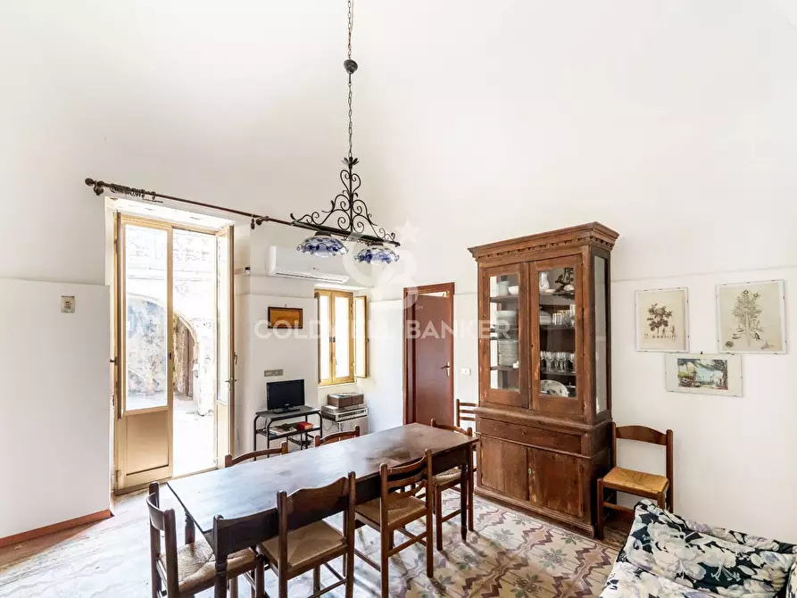 Immagine 24 di Villa in vendita  in via Carpinati 82 a Acireale