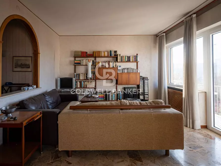 Immagine 4 di Appartamento in vendita  in via manin 40 a Venezia