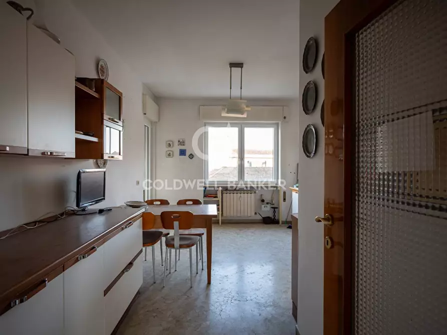 Immagine 12 di Appartamento in vendita  in via manin 40 a Venezia