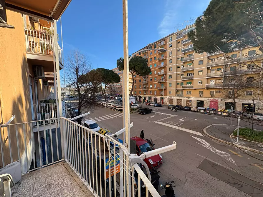 Immagine 17 di Appartamento in vendita  in Via Roberto Malatesta 231 a Roma
