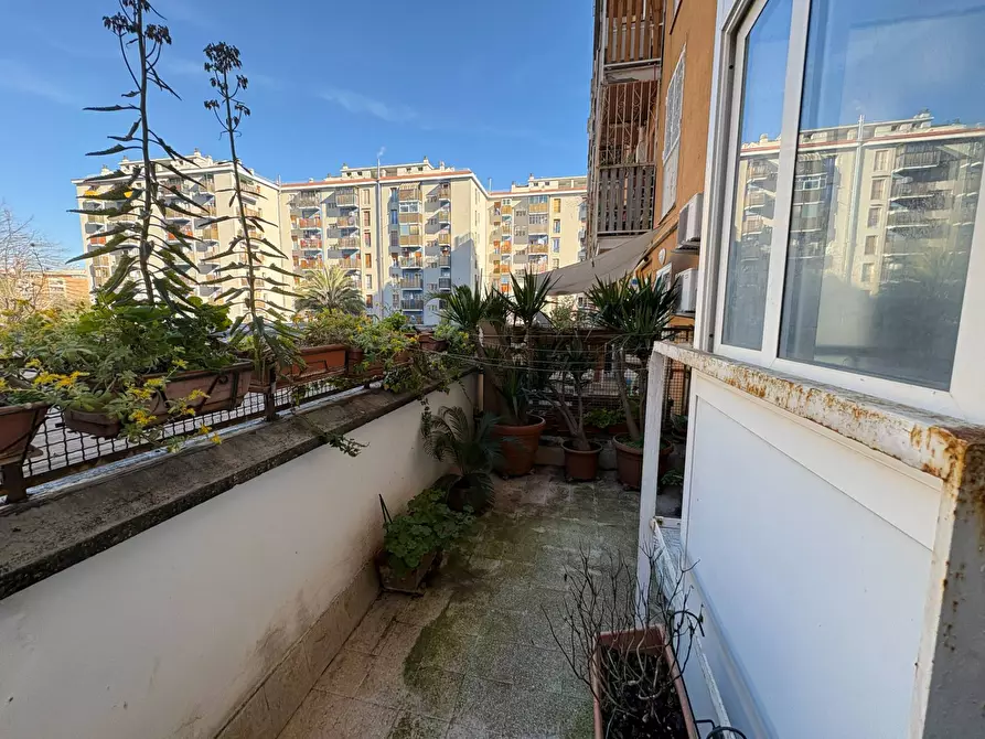 Immagine 34 di Appartamento in vendita  in Via Roberto Malatesta 231 a Roma