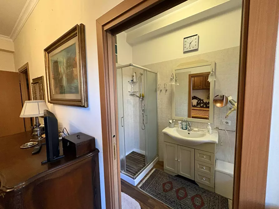 Immagine 47 di Appartamento in vendita  in Via Roberto Malatesta 231 a Roma