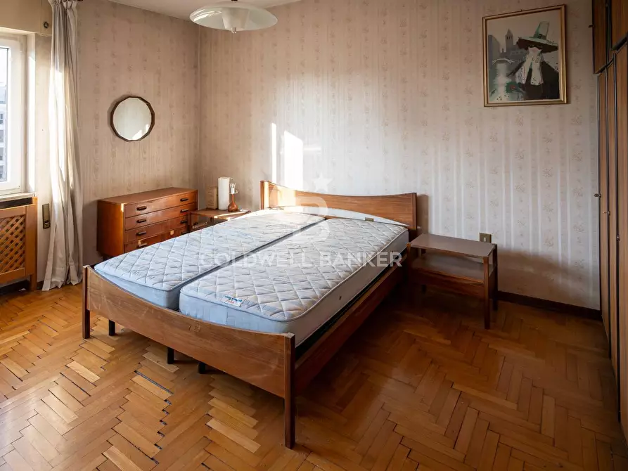 Immagine 7 di Appartamento in vendita  in via manin 40 a Venezia