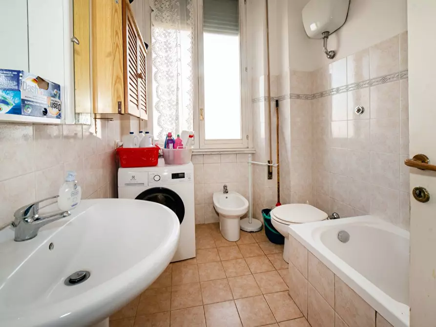 Immagine 31 di Appartamento in vendita  in Via Dei Monti Parioli 48 a Roma