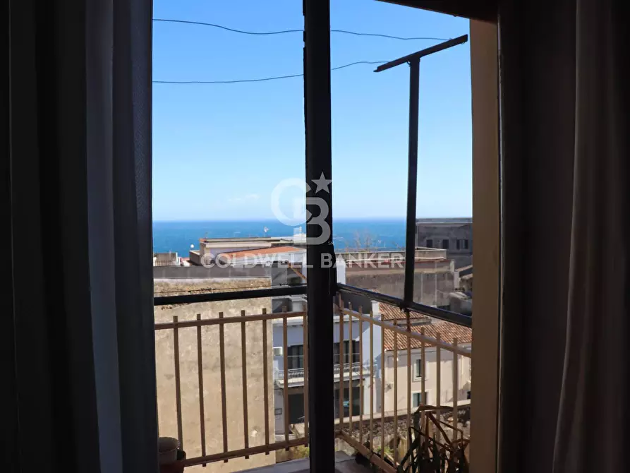 Immagine 21 di Appartamento in vendita  in Via Scaccianoce 19 a Acireale